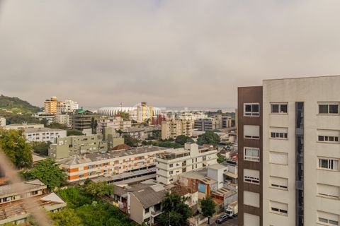Image 17 - 864299
