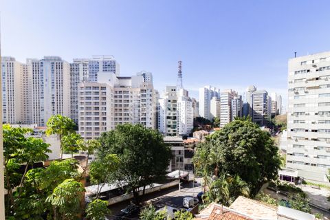 Image 11 - 864546