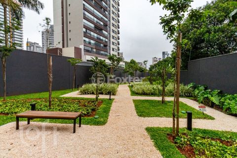 Image 12 - 864553