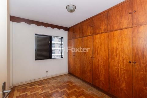 Image 7 - 864578