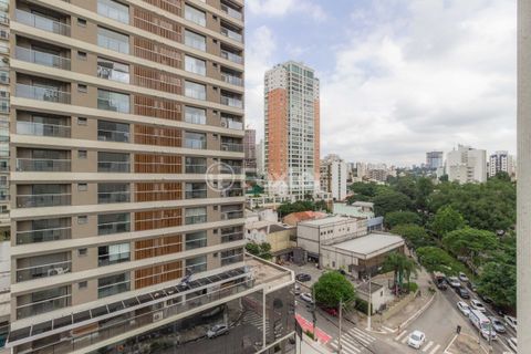 Image 13 - 864578