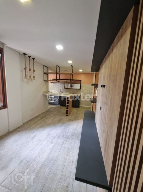Image 19 - 864597