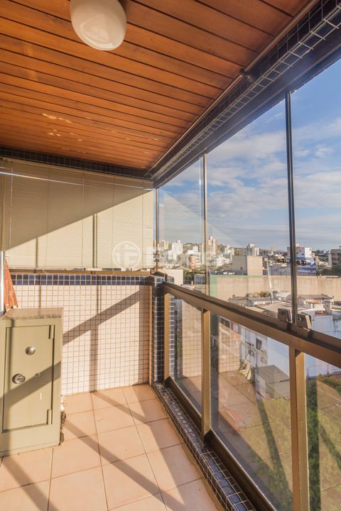 Image 6 - 864602