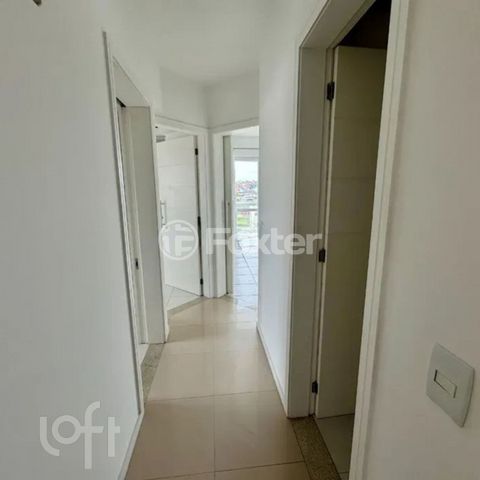 Image 17 - 864648