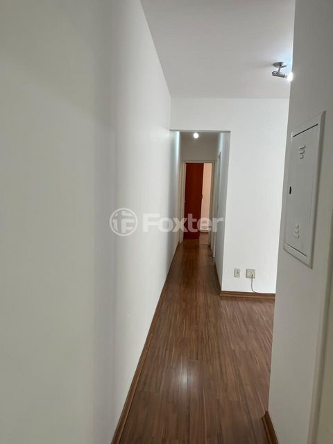 Image 11 - 864691