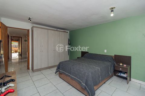 Image 7 - 864699