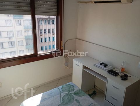 Image 7 - 864717