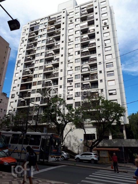 Image 12 - 864717