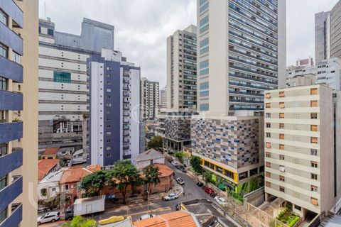 Image 7 - 864737