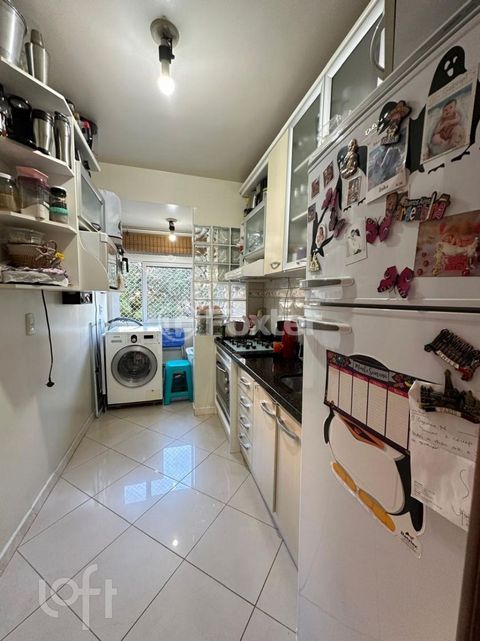 Image 2 - 864796