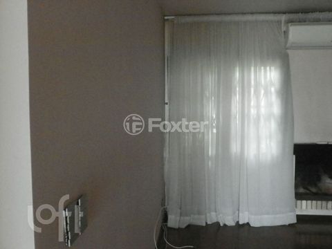 Image 7 - 864818