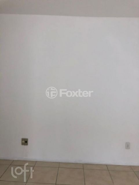 Image 11 - 864823