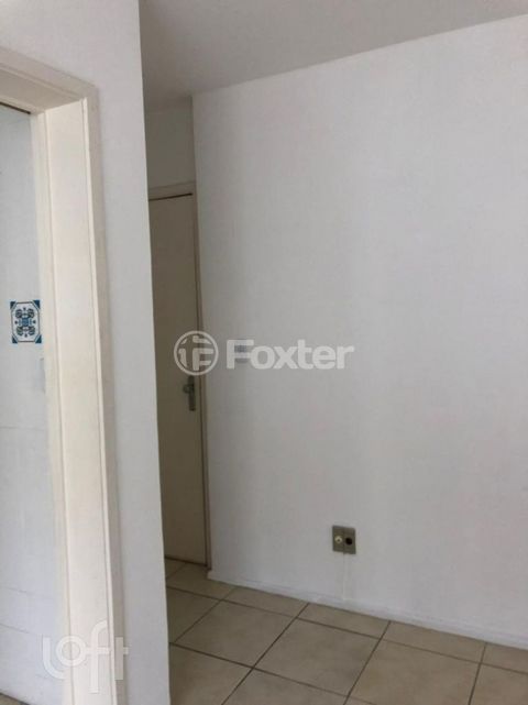 Image 10 - 864823