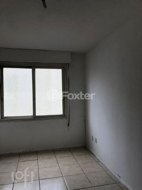 Image 8 - 864823