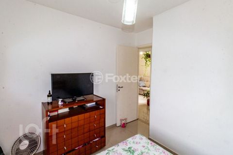 Image 7 - 864979