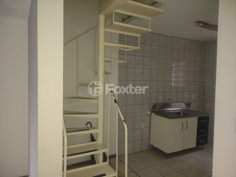 Image 6 - 865003