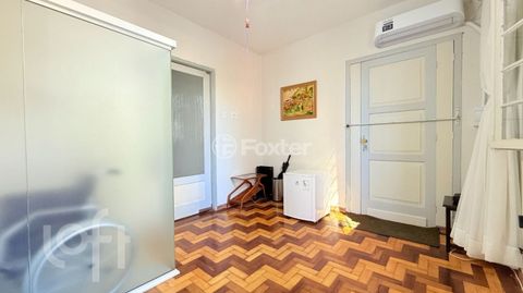Image 19 - 865247
