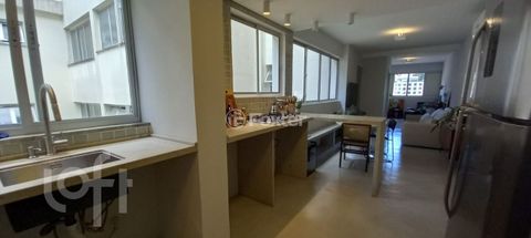 Image 8 - 865355