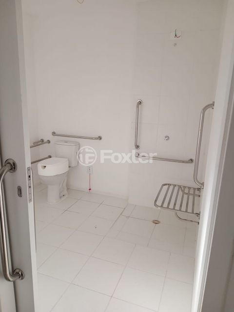 Image 7 - 865359