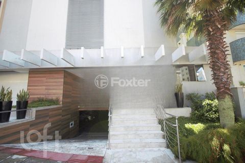 Image 11 - 865379