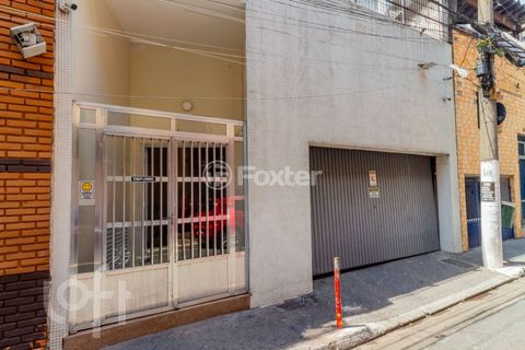 Image 17 - 865503
