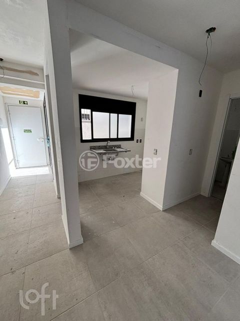 Image 10 - 865517