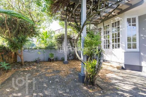 Image 19 - 865527