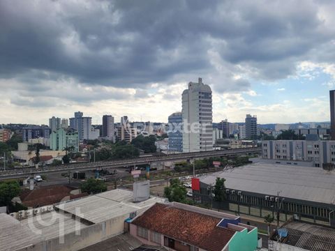 Image 5 - 865572