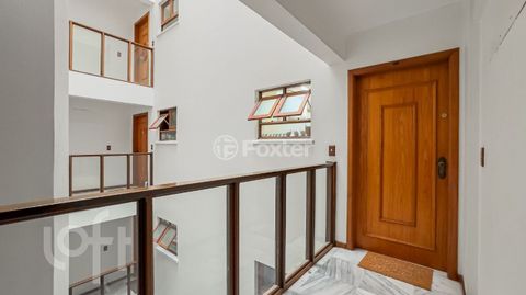Image 19 - 865615