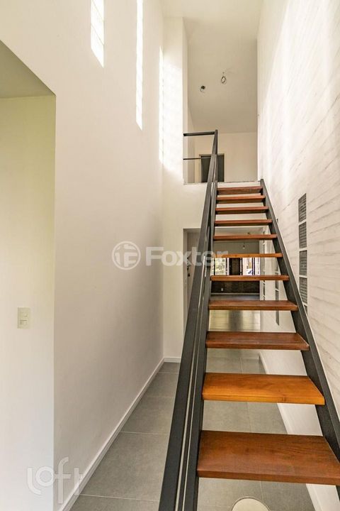 Image 10 - 865619