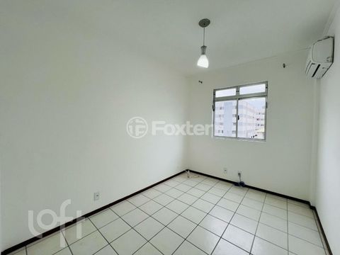 Image 7 - 865661