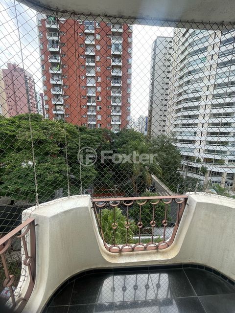 Image 14 - 865668