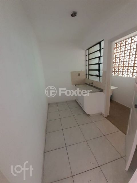 Image 9 - 865694