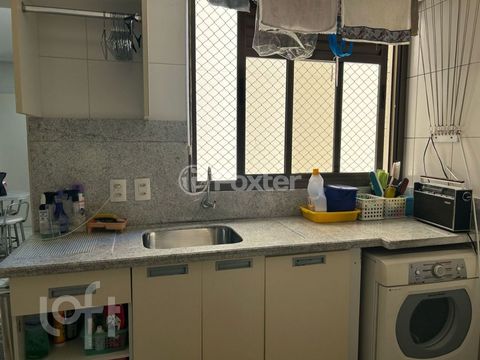 Image 10 - 865767