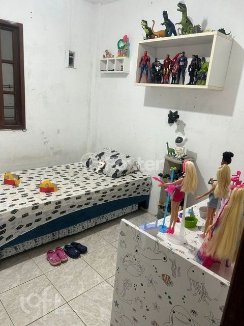 Image 16 - 865846