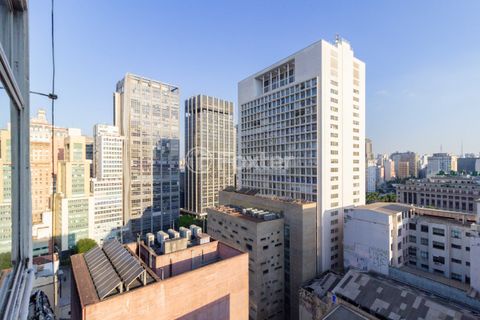 Image 14 - 865852