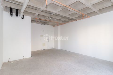 Image 10 - 865857