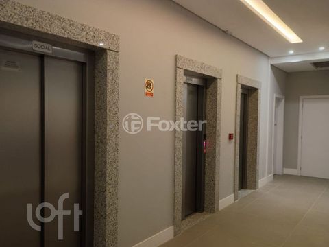 Image 7 - 865908