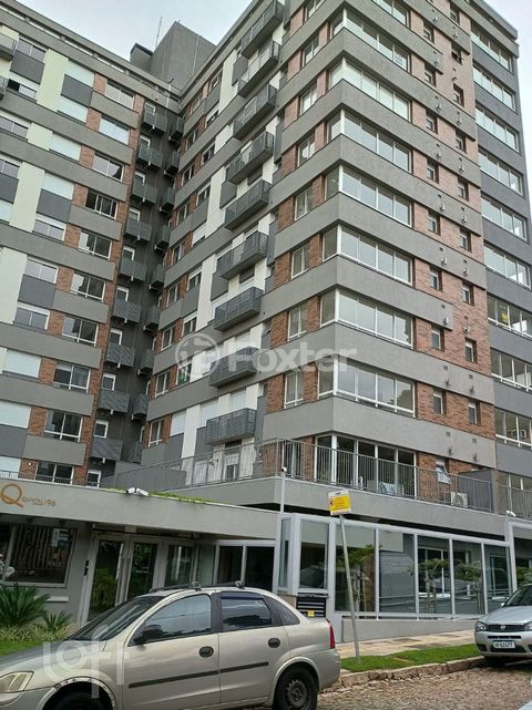 Image 1 - 865908