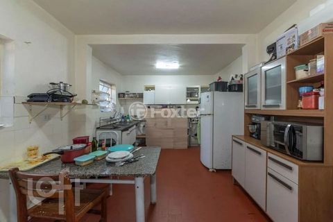 Image 7 - 866000