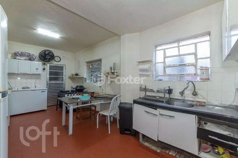 Image 4 - 866000