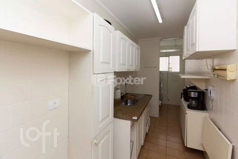 Image 4 - 866003