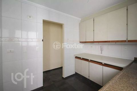Image 4 - 866011