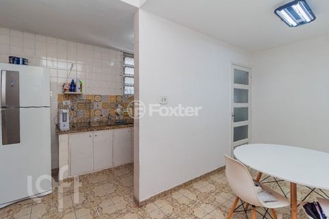 Image 19 - 866021
