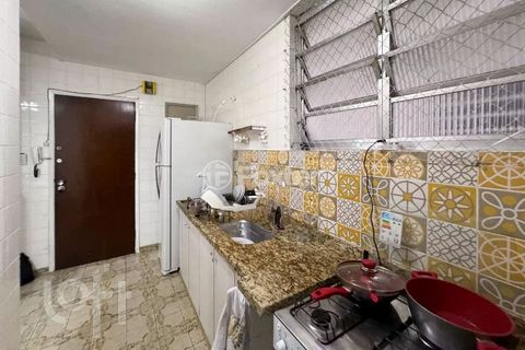 Image 4 - 866021