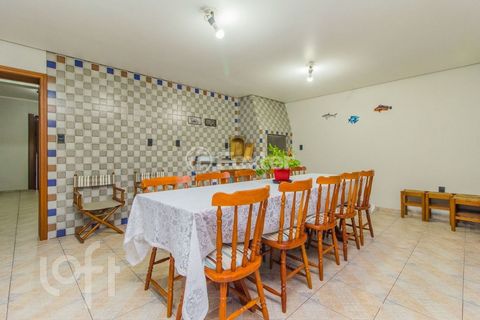 Image 12 - 866082