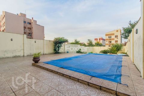 Image 10 - 866082
