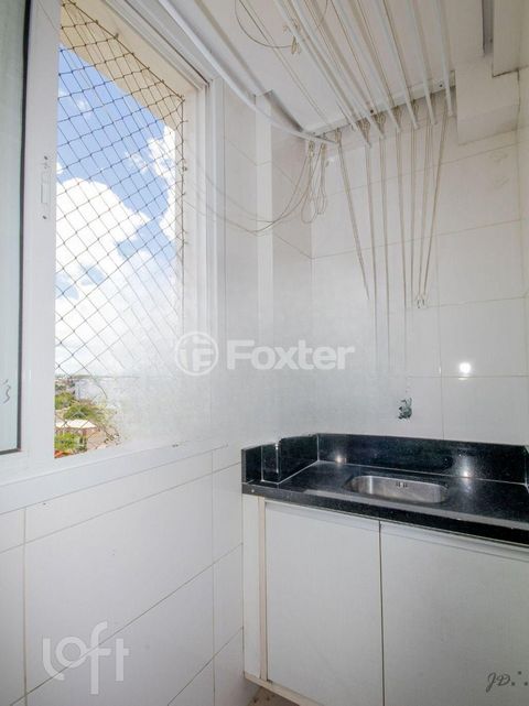 Image 8 - 866088
