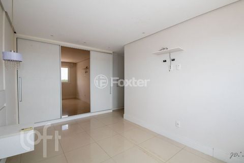Image 17 - 866088