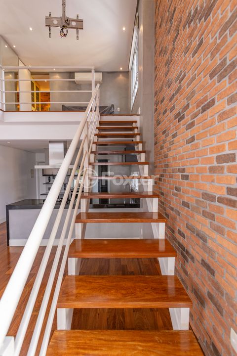 Image 13 - 866089